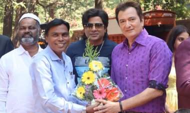 निर्देशक अनीस बारुदवाले की रोमांटिक एक्शन फिल्म “धाक” का मुहूर्त, शूटिंग शुरू